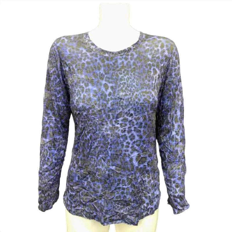 Sleep ShirtsRhinestone Neck Blouse In Blue Animal